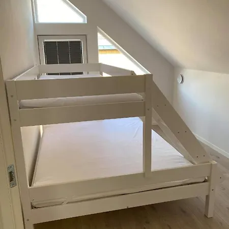 Σπίτι διακοπών Med 4 Soverom Κρίστιανσαντ