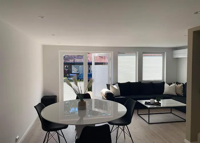 Med 4 Soverom Feriehus