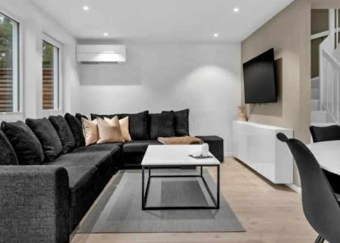 Semesterbostad Med 4 Soverom *